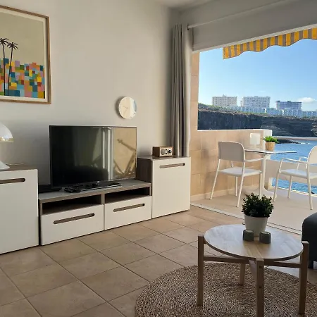 Queen's Paradise Apartment *